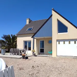  Hébergement de vacances Maison De Bord De Moguériec Finistère La Léonie